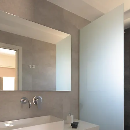 Reflection Villa, Heated Pool & Absolute Seclusion, By Thinkvilla *