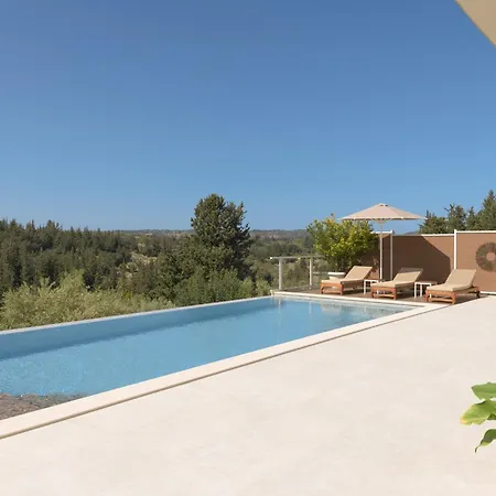 Reflection Villa, Heated Pool & Absolute Seclusion, By Thinkvilla Villa *