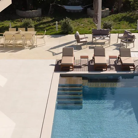 Reflection Villa, Heated Pool & Absolute Seclusion, By Thinkvilla Вілла Ханья (Крит)