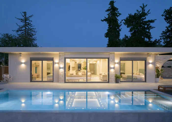 Reflection Villa, Heated Pool & Absolute Seclusion, By Thinkvilla Вілла Ханья (Крит)