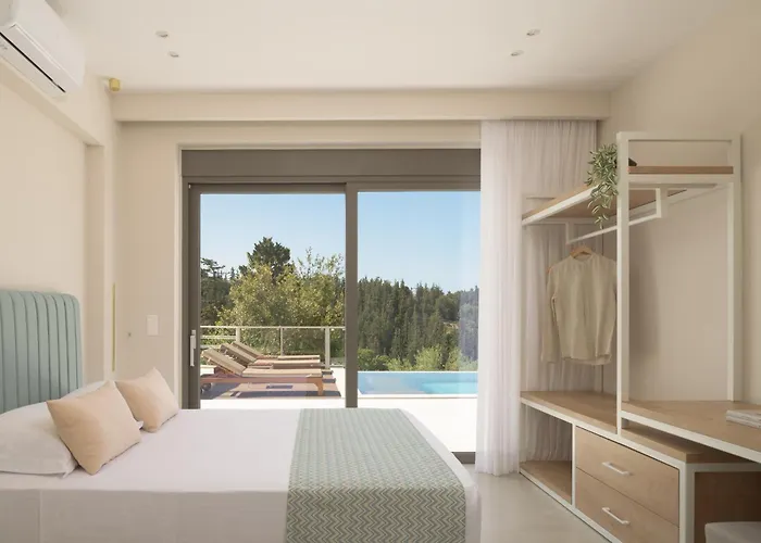 Reflection Villa, Heated Pool & Absolute Seclusion, By Thinkvilla *